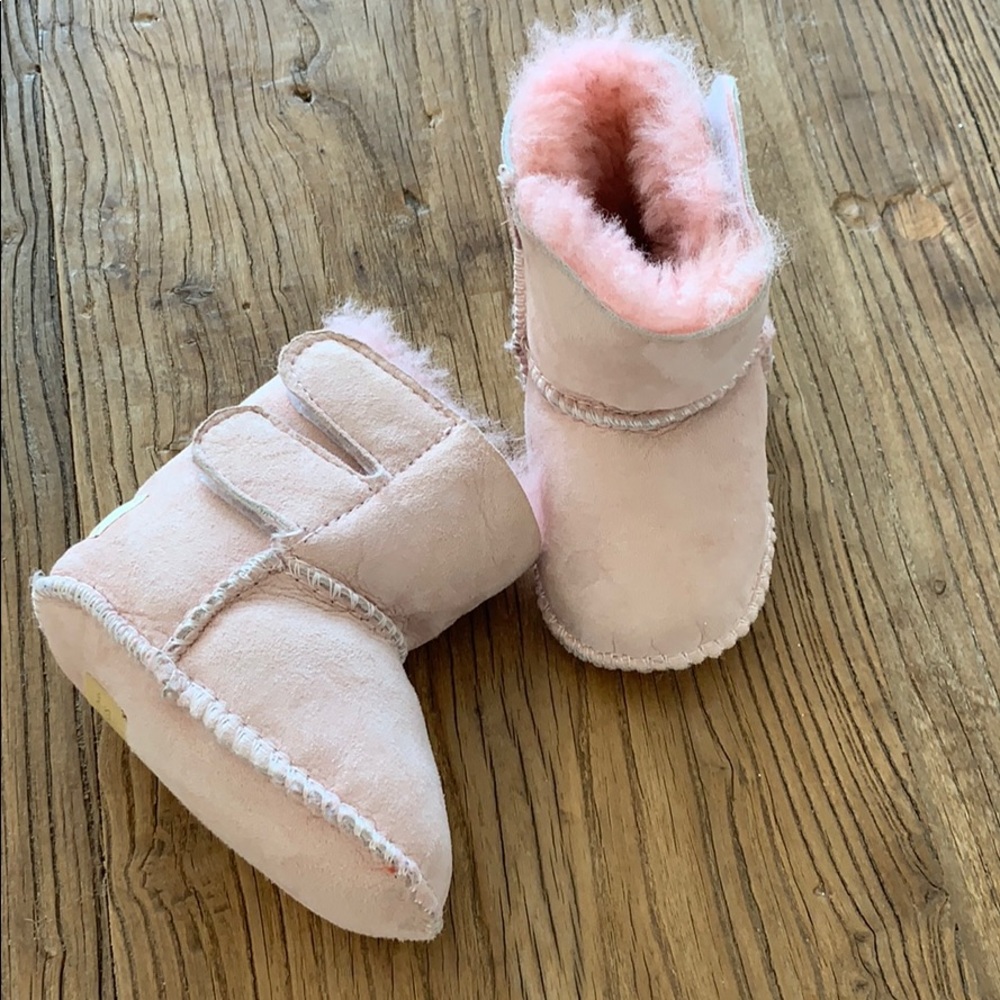 Ugg bootie